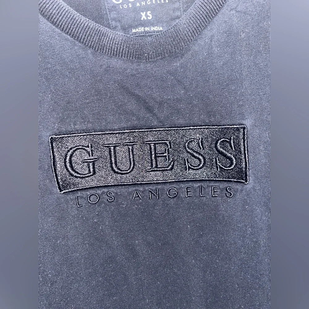Vintage Guess Charcoal Embroidered Logo Crewneck - Picture 2 of 3